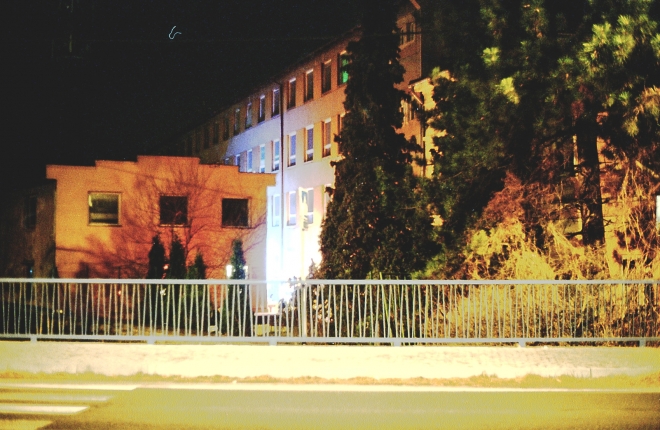 1 Border Collapse, Hranice, Karnola